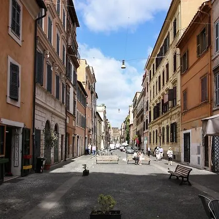 St Peter Luxury Home 3 Bedroom Apartment 8 Person Roma