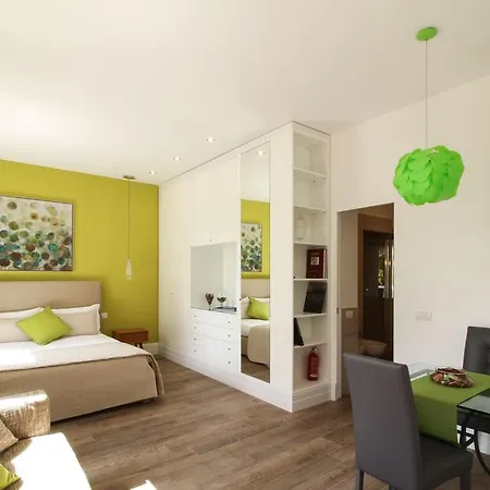 Apartamento St Peter Luxury Home 3 Bedroom Apartment 8 Person