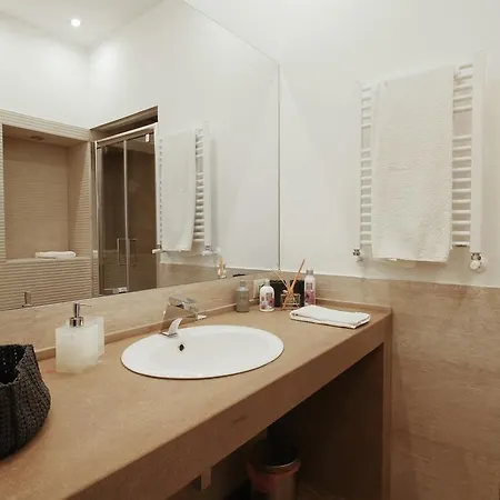 Apartamento St Peter Luxury Home 3 Bedroom Apartment 8 Person *