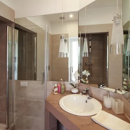 St Peter Luxury Home 3 Bedroom Apartment 8 Person