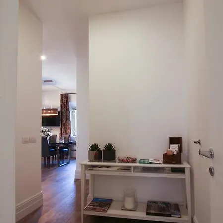 St Peter Luxury Home 3 Bedroom Apartment 8 Person