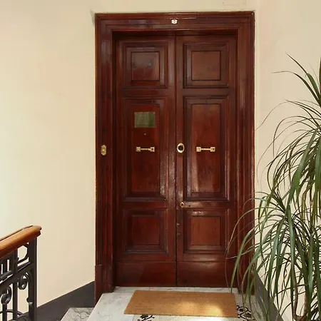 Apartamento St Peter Luxury Home 3 Bedroom Apartment 8 Person