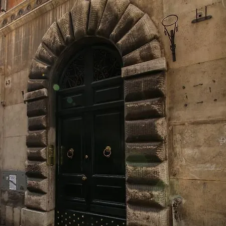 Apartamento St Peter Luxury Home 3 Bedroom Apartment 8 Person Roma